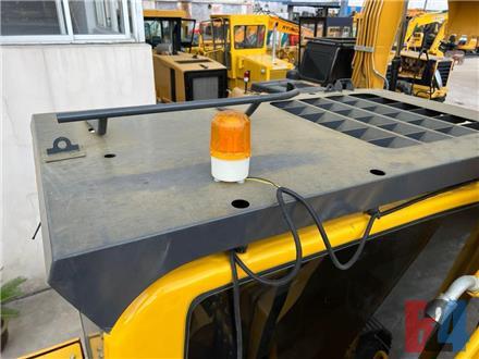 فروش بیل مکانیکی کوماتسومدل 2018