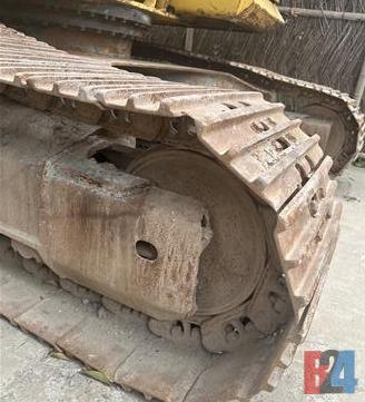 بیل مکانیکی کوماتسو 8-220