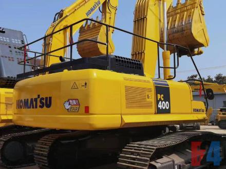 فروش دستگاه وکیوم و پرس یونجه و انواع بیل مکانیکی لودر و ...